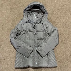 Like New Women’s Kenneth Cole Reaction Medium Down Winter Coat